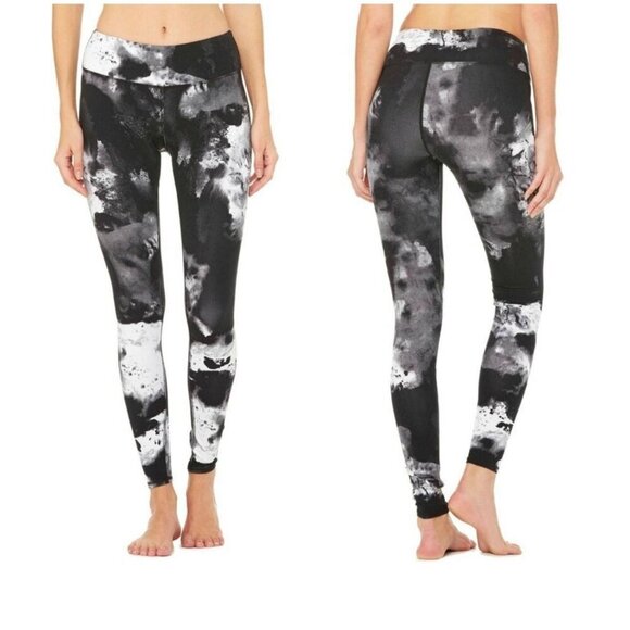 ALO YOGA Airbrush High Waist Leggings In Black Blast  Women's XS - Picture 1 of 11